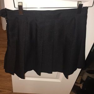 American Apparel pleated black skirt